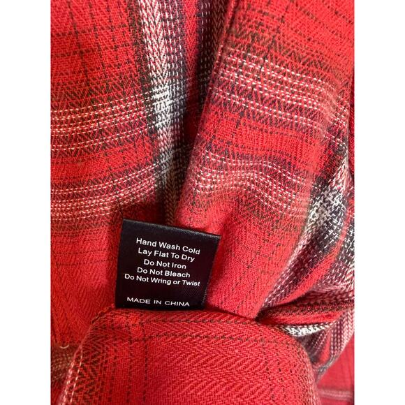 POL Red Plaid Oversized Top Zig Zag Cream Tie Up Slits Collared Size SM - Picture 3 of 7